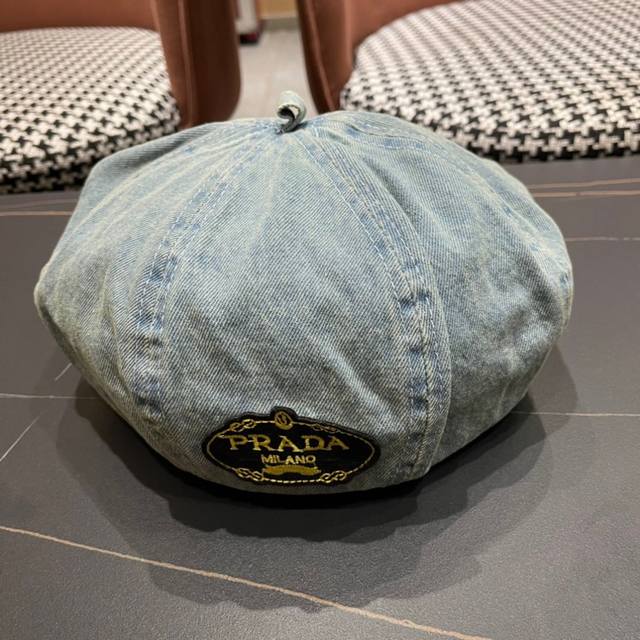 Prada Prada new autumn and winter denim beret female British retro Korean versio