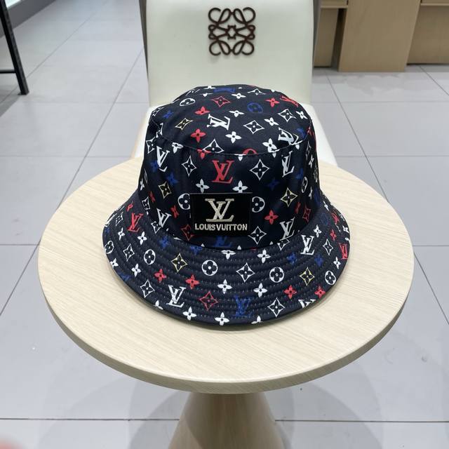 Lv Louis Vuitton spring and summer bucket hat, head circumference 57Cm unisex