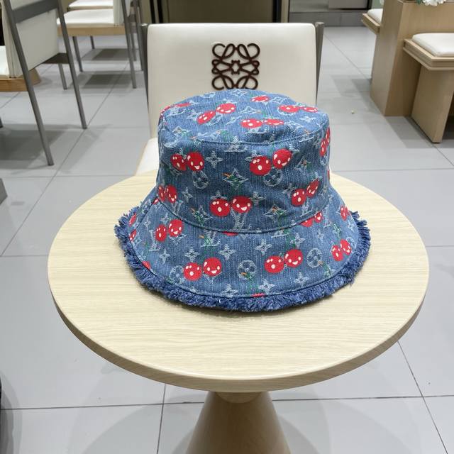 Baseball cap bucket hat Lv denim bucket hat, head circumference 57Cm