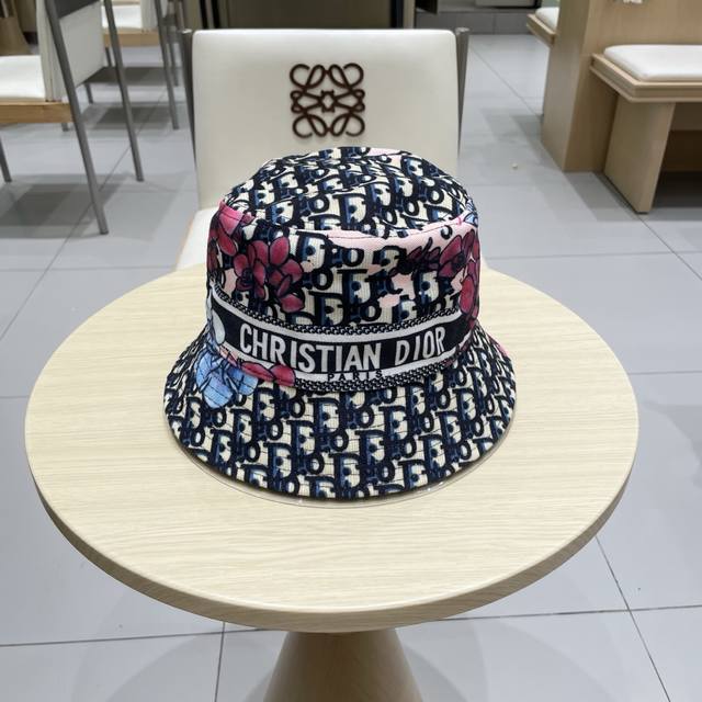 Dior's new jacquard bucket hat Classic old flower letters, timeless fashion Ins