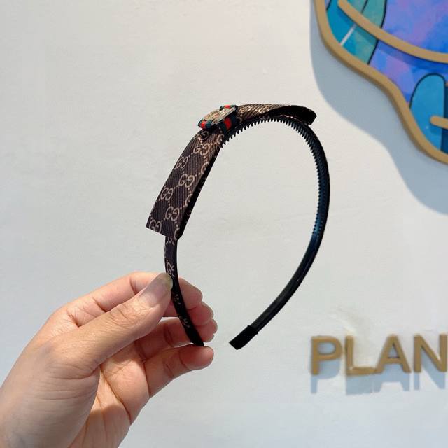 with packaging Gucci Internet celebrity classic small version headband, goddess