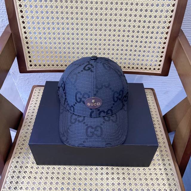 Running volume Gucci Gucci new jacquard letter baseball cap Classic old flower l