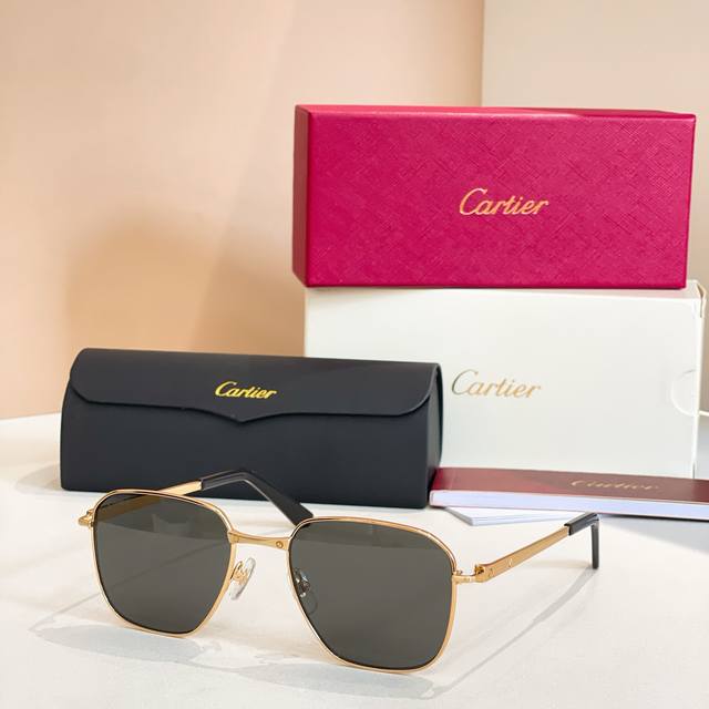 Cartie*Model: Ct0553O Size: 56 ports 17-143