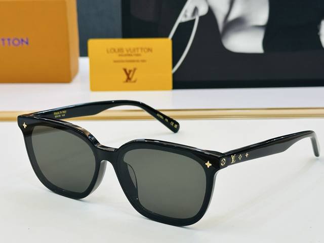 Louis Home Z2136U Size: 63 mouth 16-145 Vibrant and unique personality showing y