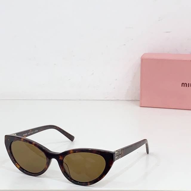 Miu Mi* Model:Smu A04 Size: 54 ports 20-140