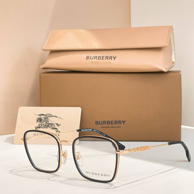 Burberr*Model