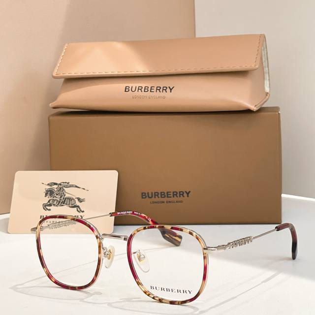 Burberr*Model: Be1391Size: 50 ports 20-145