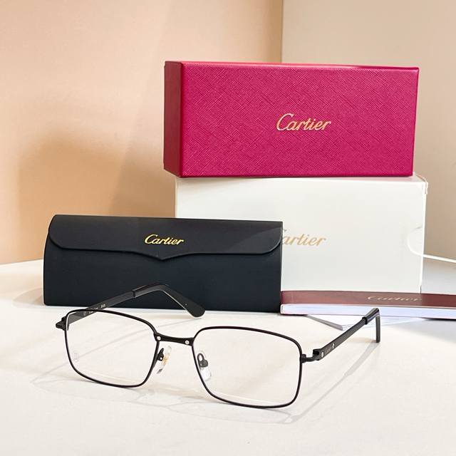 Cartie*Model: Ct0555Oa