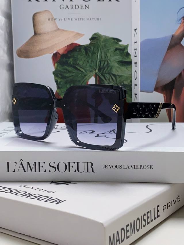 Lv Louis Vuitton 2025 new sunglasses fashion large frame sunglasses ladies trend