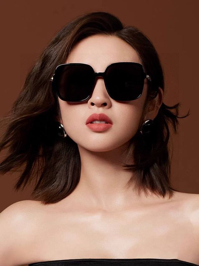 Dior 2025 Spring New Trend Hot Fashion Round Frame Polarized Sunglasses High Qua