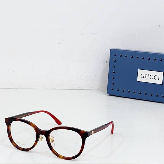Gucc* Top Quality Model: Gg1867Ok Size: 51 ports 19-145