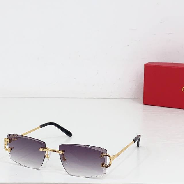 Cartie* Model: Ct1628O Size: 56 ports 17-135