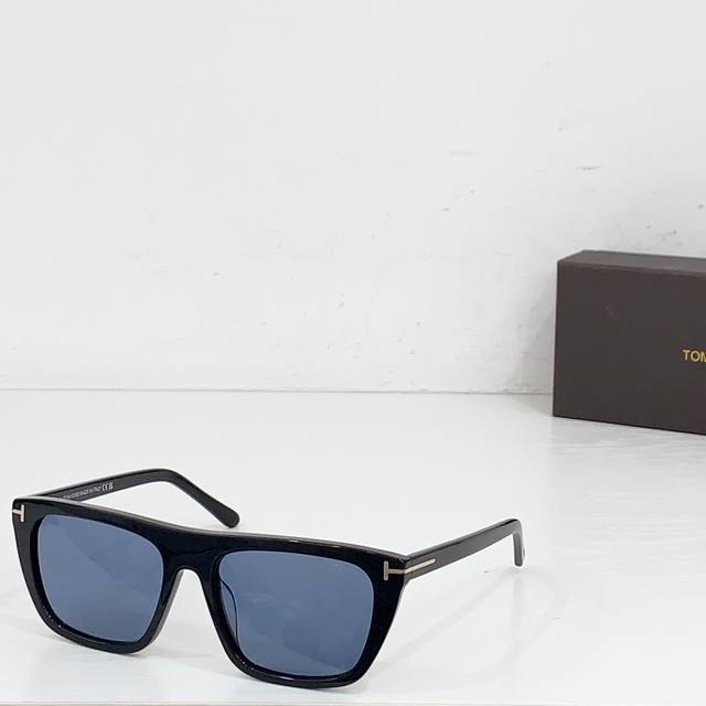 Tom For* Model: Ft1175 Size: 56 ports 18-145