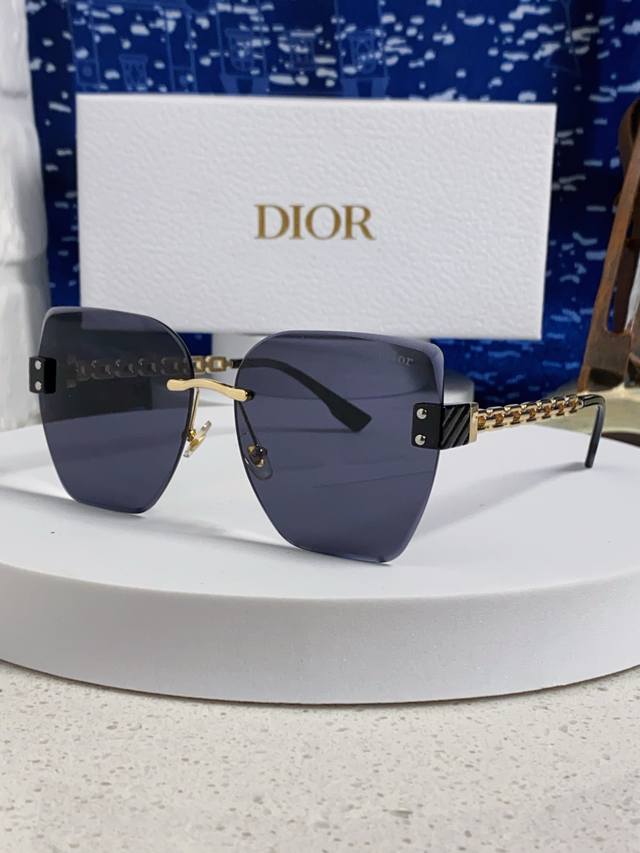 Dior 2025 new sunglasses for women with big face and slimming UV protection and