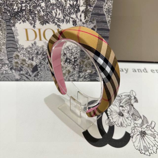 Special hit model is coming with packaging Counter 1:1 Material # Burberry Burbe