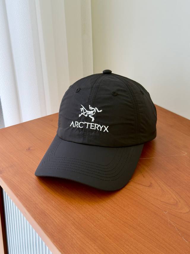Running volume Arc'teryx new baseball cap New technology fabric, quick-drying co