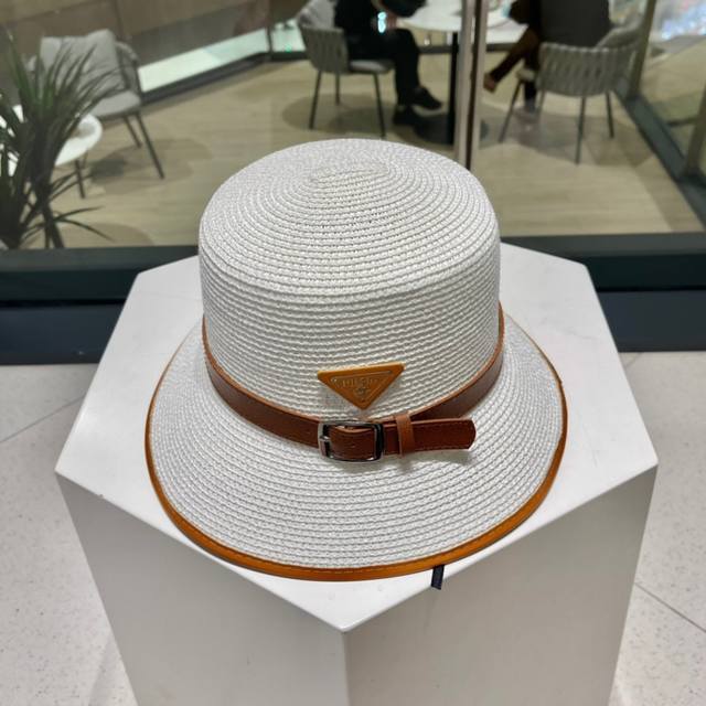 Prada's new straw-woven color-blocked belt-style woven straw hat, a must-have fo