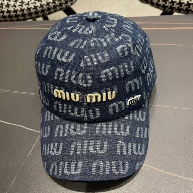 Miumiu original baseball cap, authentic mold customization, original breathable