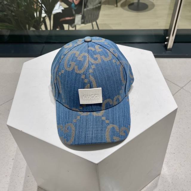 Gucci baseball cap, new style from the store, simple and trendy! Casual sports s