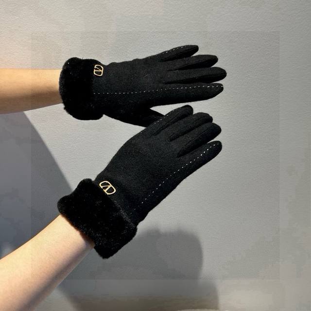 New exclusive first Valentino women's gloves Ladies' new high-end gloves Goddess