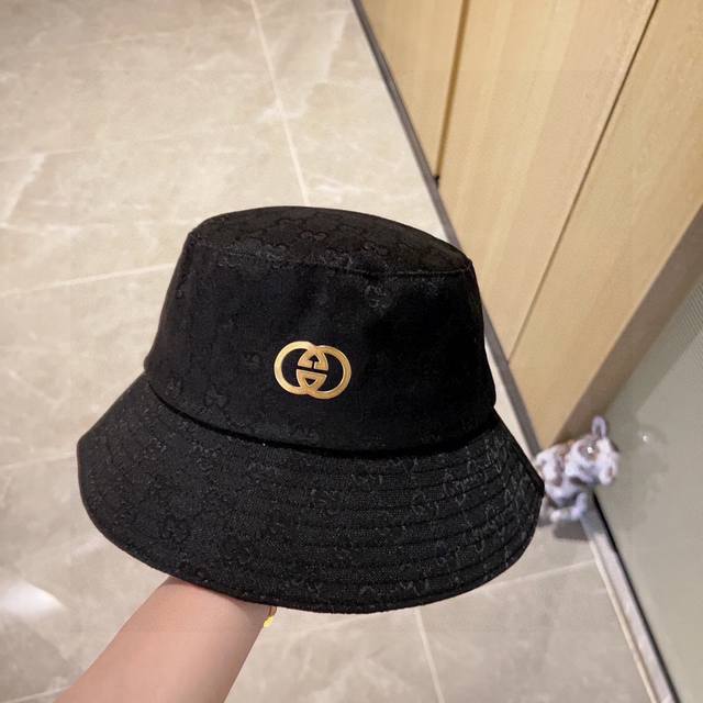 Special price with dust bag Gucci 2025 new counter style bucket hat, super easy