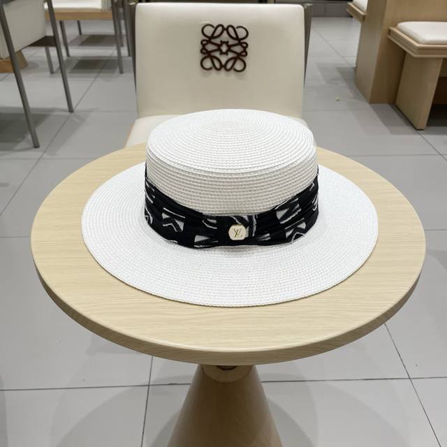 Lv new style fisherman hat, sun hat, with plaid ribbon, super big brand style