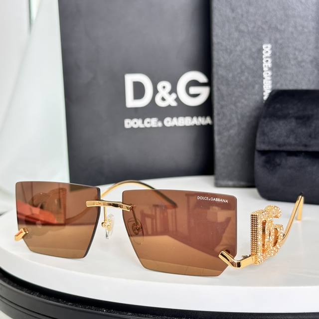 Dolce & Gabban*Model: Dg2304Bsize: 60 ports 14-138