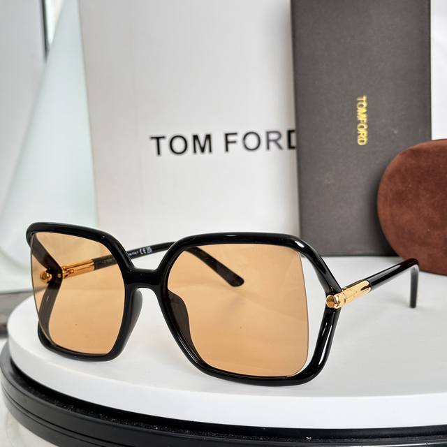 Tomford Mod:Ft1089 Solange Size:60-17-120 Tf's unique frame design Shiny metal T