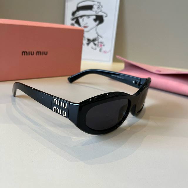 Miumiu sunglasses, recommended by major internet celebrities and bloggers