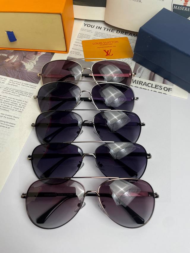 New Brand: Louis Vuitton Lv: High quality men's polarized sunglasses with stainl