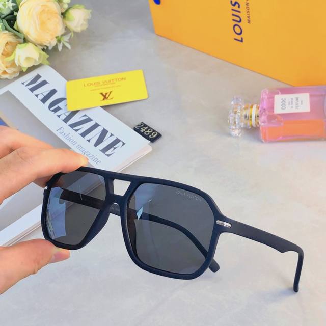 Louis Vuitto*2025 new fashion double-beam rice nail decorated aviator sunglasses