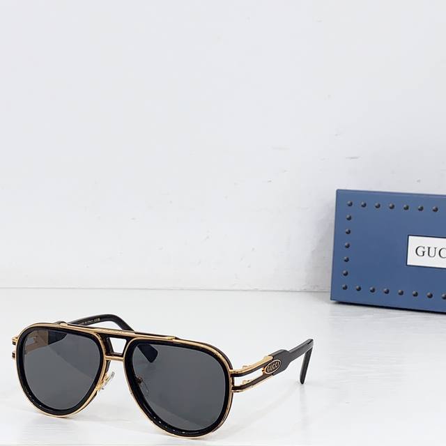 Gucci Model: Gg6807 Size: 56 ports 17-140