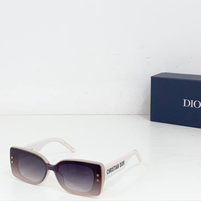 Dio* Model: Dsgta34Ucr Size: 53 ports 19-140