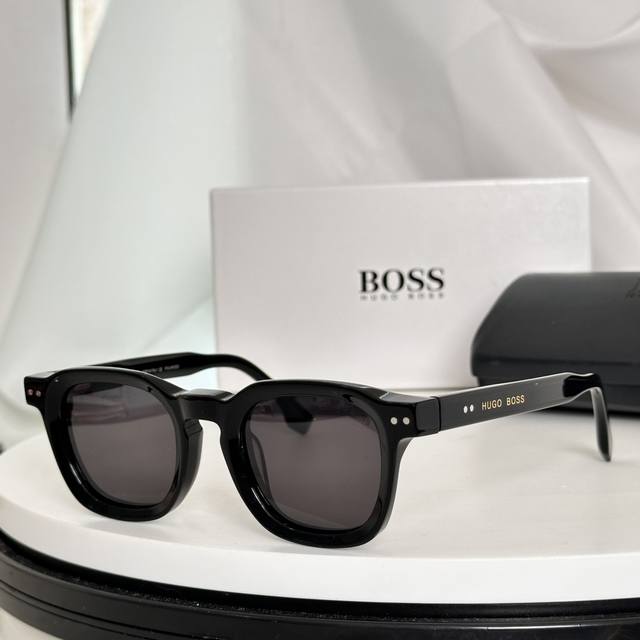Boss M3008 Size: 45 mouth 22-145 Sunglasses of high quality Not picky about face