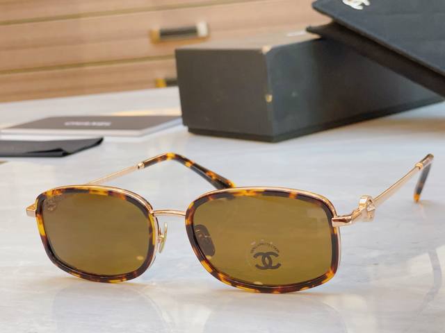 Chane* Chanel* new sunglasses, Model: Ch2221, Size: 56 18-142