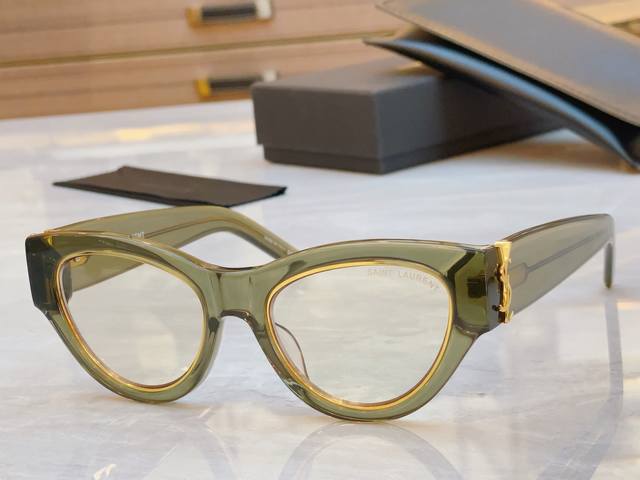 Saint Lauren* new eyeglass frames. Model: Sl M94D, Size: 53 21-145