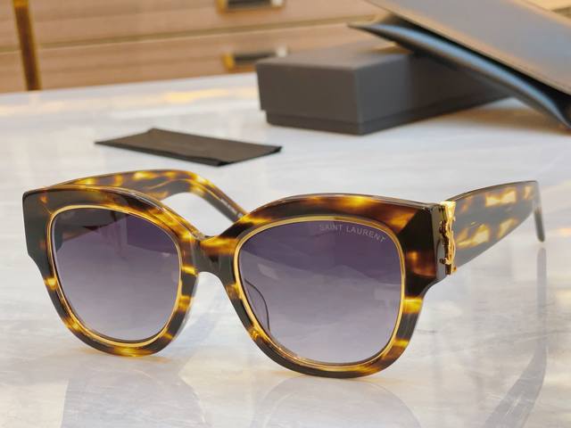 Saint Lauren new glasses frame. Model: Sl M95D, Size: 53 21-145
