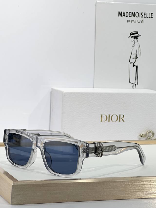 Dior Mod: Diorobliques2F Size: 55 ports 19-145