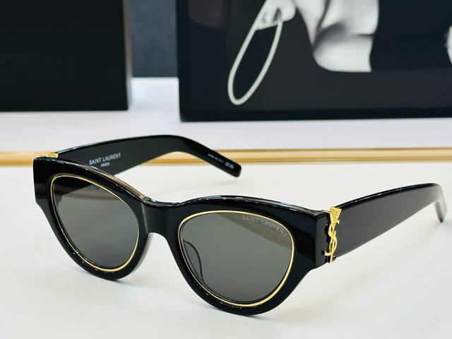 Internet celebrity hit Saint Laurent Sl M94 Size: 53 mouth 21-145 Metal design B