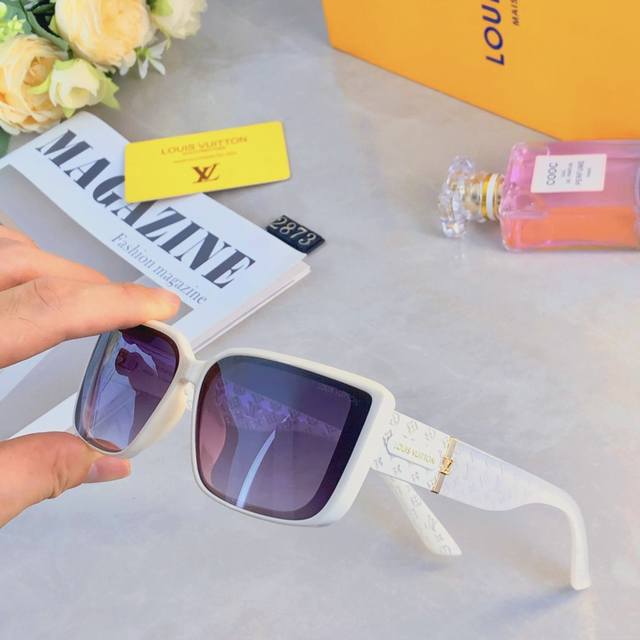 Louis Vuitto* new fashion square frame women's sunglasses high-end plain sunglas