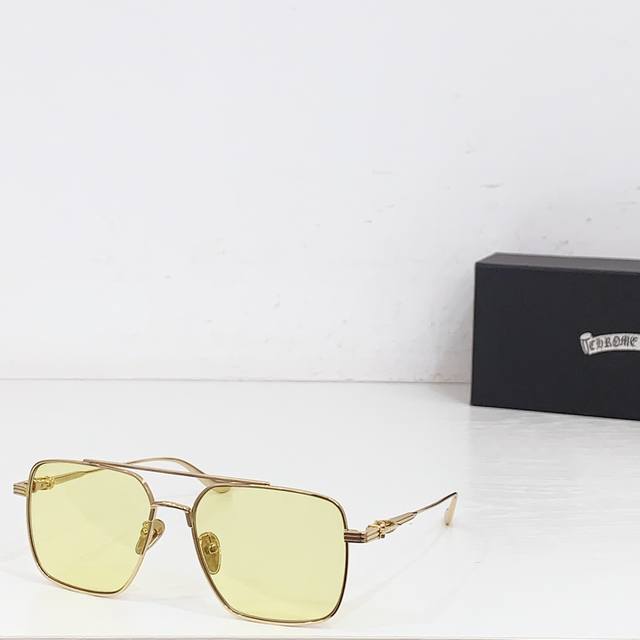 Chrome Heart* Model: Ch8146 Size: 55 ports 17-148