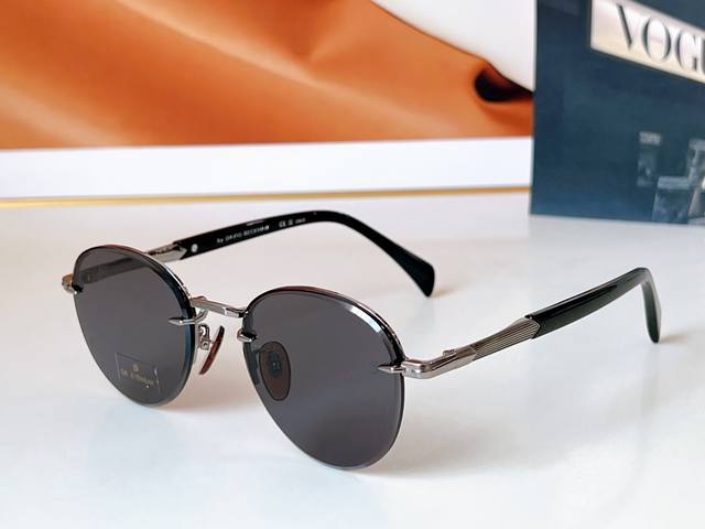 David Beckha* Model: Db 1173 S Size: 51 ports 20-145