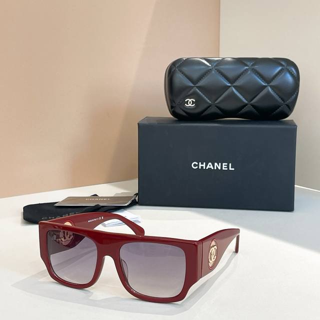 Chane*Model: 5549Size: 54 ports 19-142