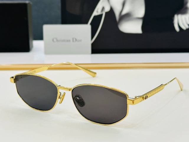 Dio* B1U Size: 57 mouth 14-140 Spring and summer sunglasses with exquisite templ