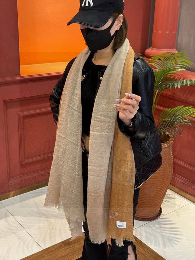 Highly recommended!!! High-end, comfortable and fashionable, just take it if you