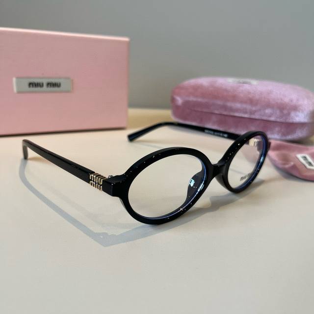 Styling tool Miumiu new retro small oval frame sunglasses Retro small oval frame