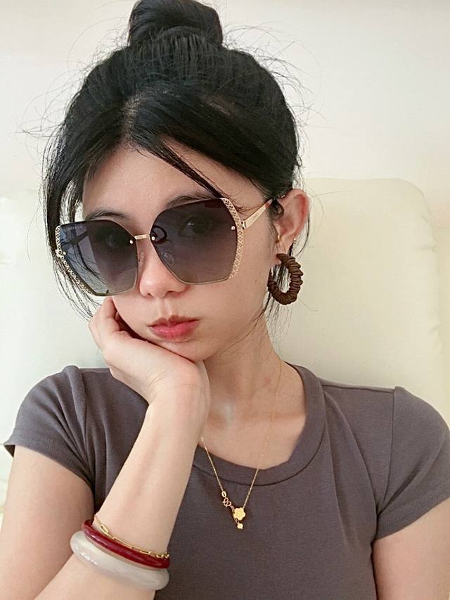 Chane Chanel fashion frameless sunglasses lens top luxury high quality [kiss] te