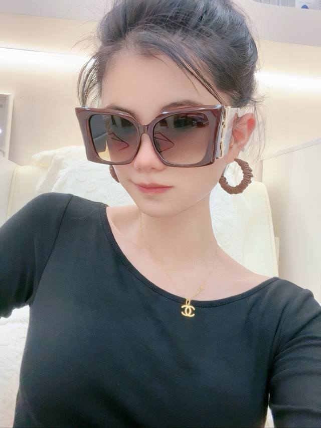 New product Saintowen Saint Laurent official website latest model unique luxury