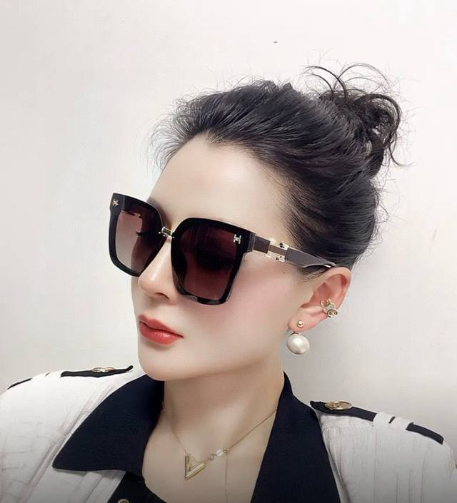 2025 New Hermes Women's Polarized Sunglasses Polaroid HD Lenses High Quality Tr-