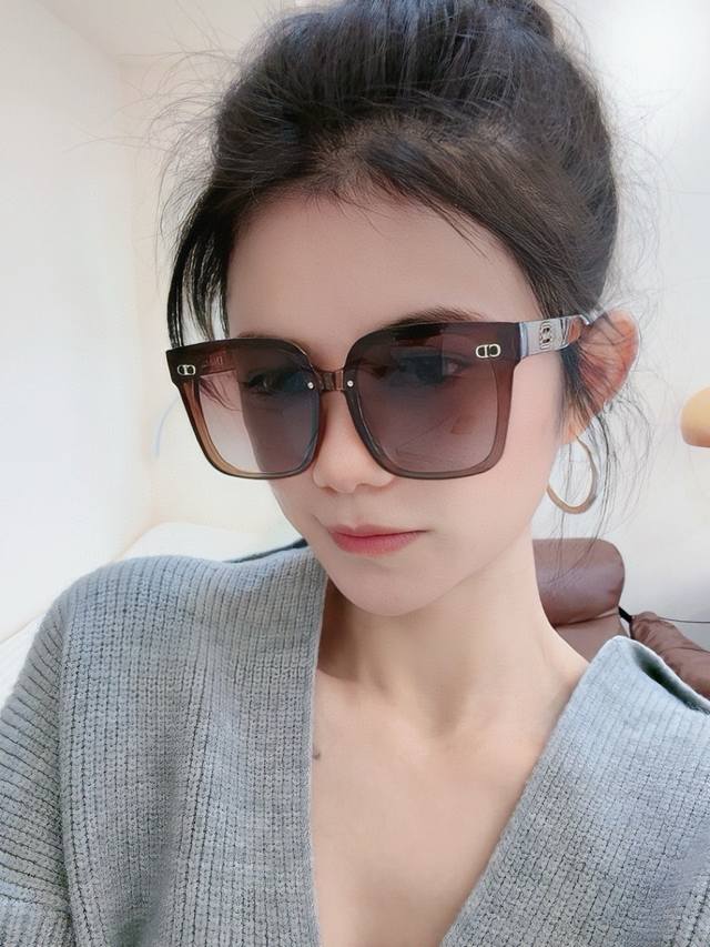 Tr version - Polarized exclusive big brand sunglasses without filter real shot o